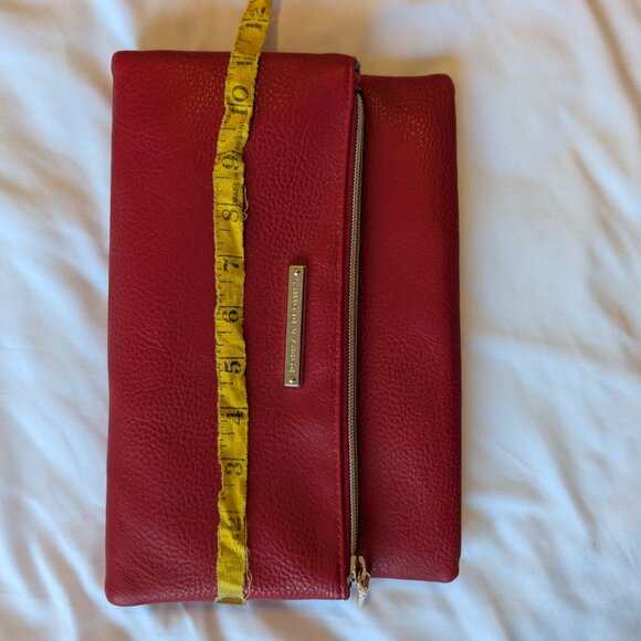 Poppy and Peonies Red Clutch - Picture 6 of 7